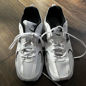 New Balance 530 Black & White